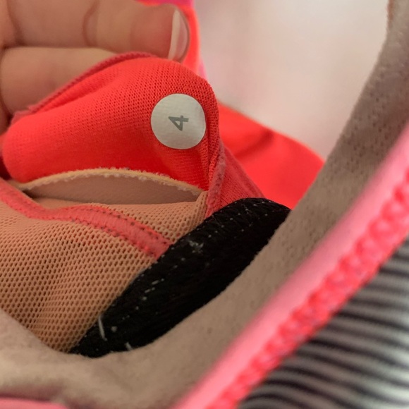 Lululemon tank - Picture 2 of 2